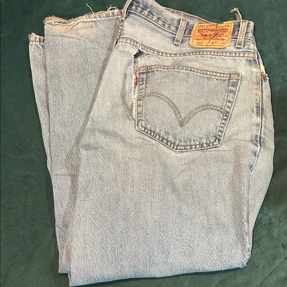 DISTRESSED Levi's 560 Men's Comfort‎ Fit Jeans in Light Blue 40 x 30